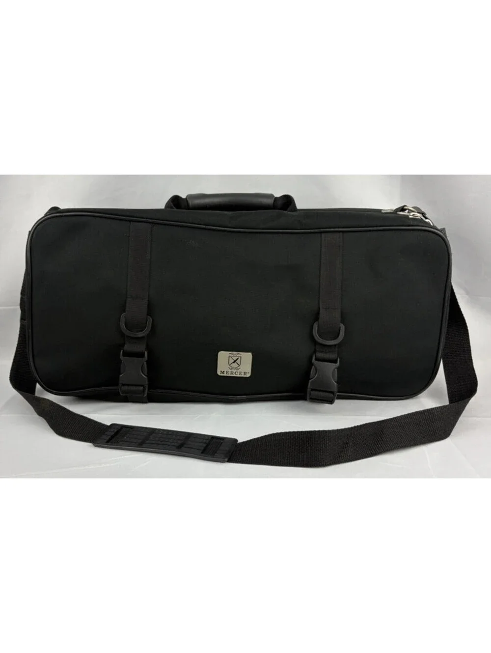 Mercer Culinary 21-Pocket Triple Zip Black Knife Carrying Case